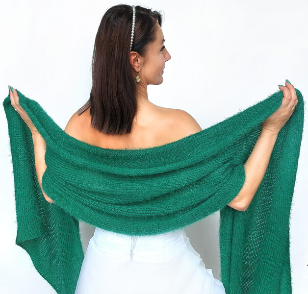 Emerald green bridal shawl, knitted shawl, evening shawl, VG20