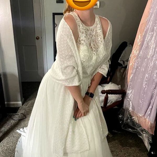 elfenbeinfarbener Strickschal für die Hochzeit