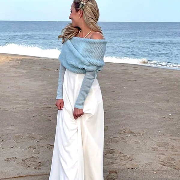 boléro de mariée bleu clair