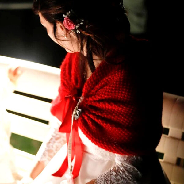 red stole for bride